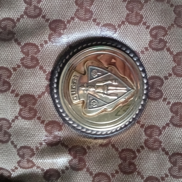 🏺Gucci🏺 - "Hysteria" GG Crystal Coated Crest Boho Tote - Picture 4 of 16